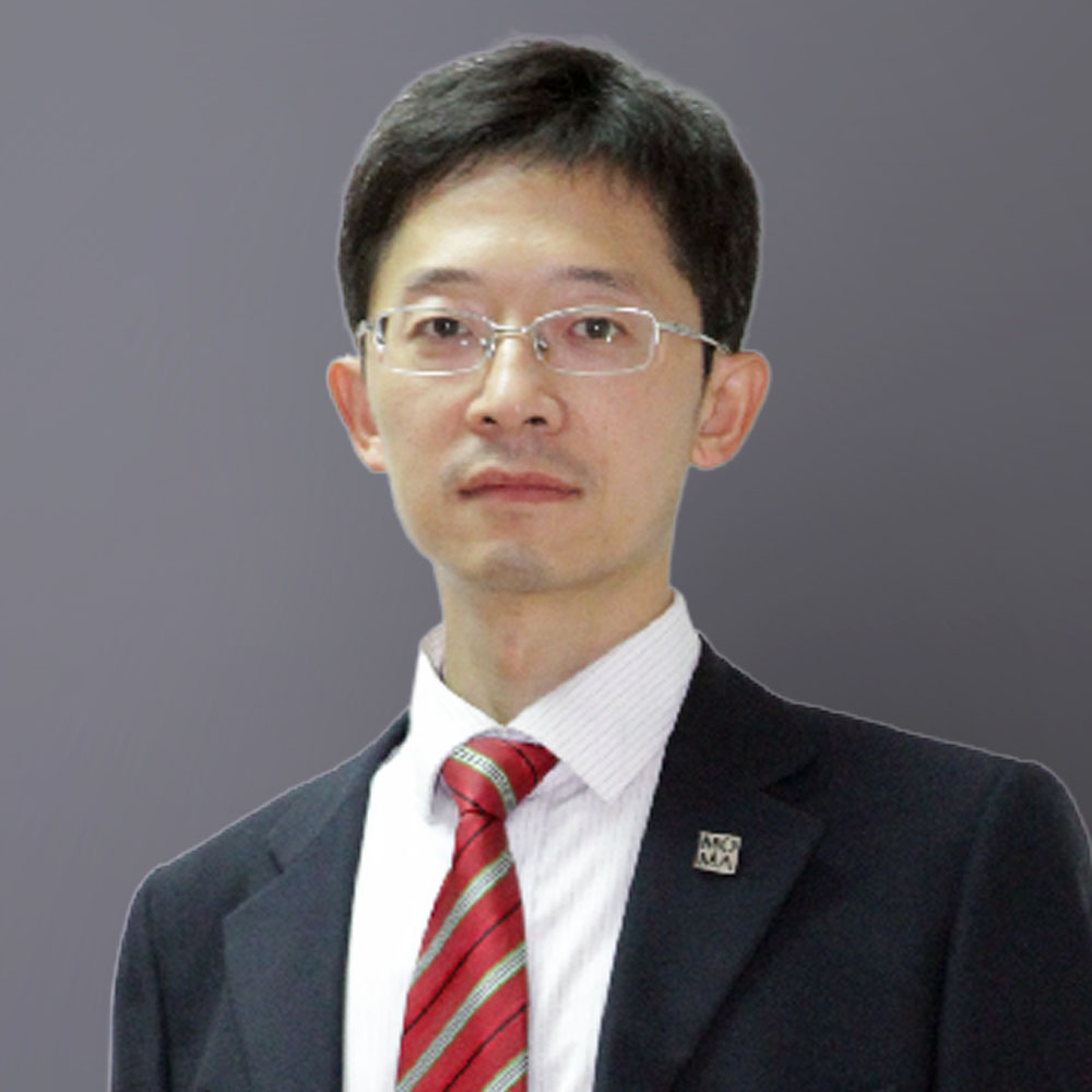 杨超  计划财务中心